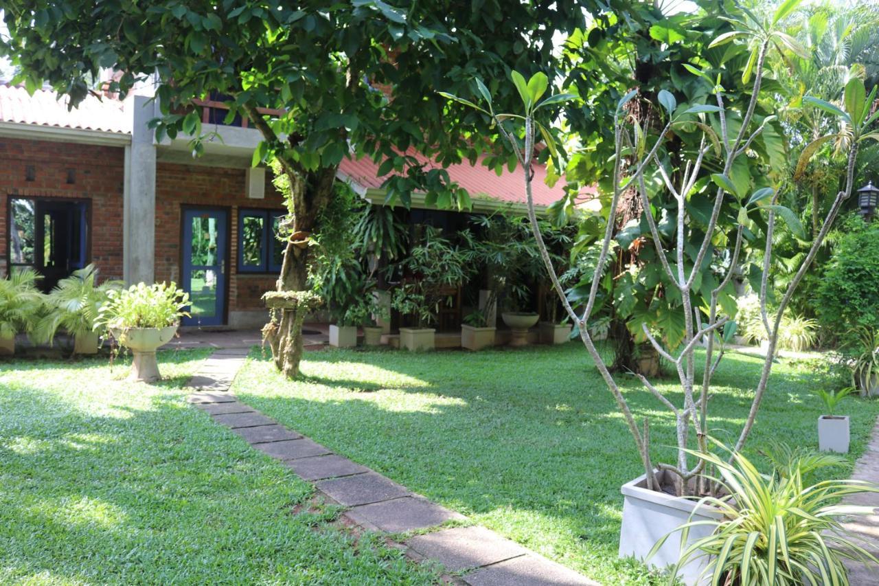 Pavana Hotel Negombo Exterior foto