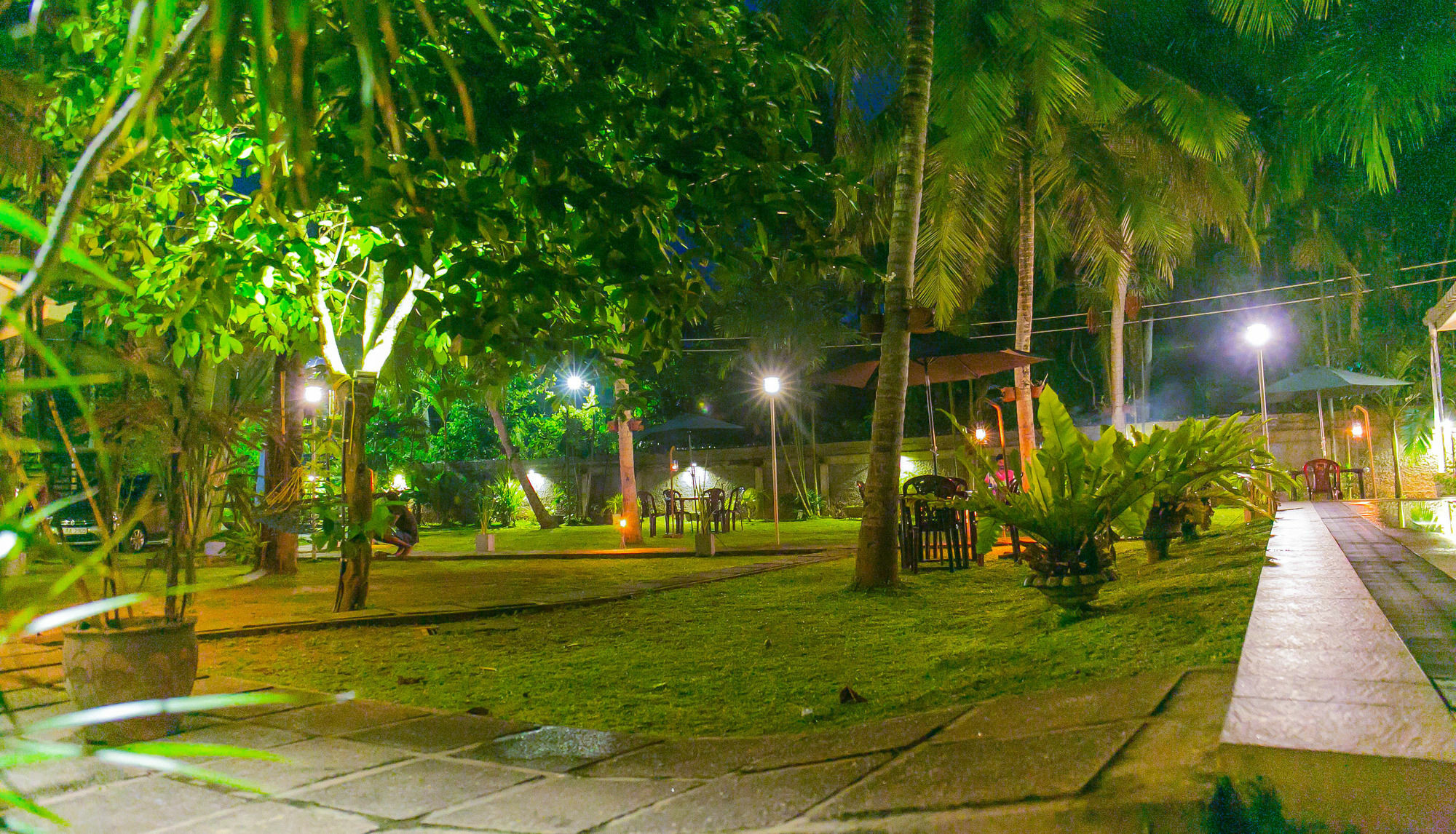 Pavana Hotel Negombo Exterior foto